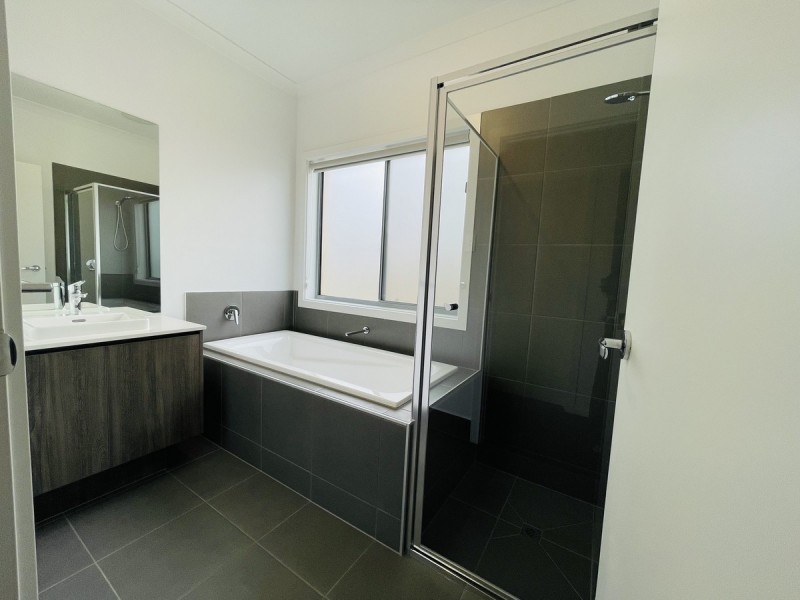 302 Fradd East Road, Munno Para West SA 5115