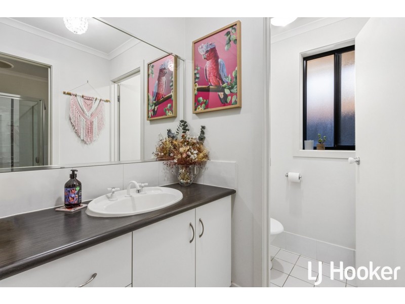 9 Riesling Crescent, Andrews Farm SA 5114