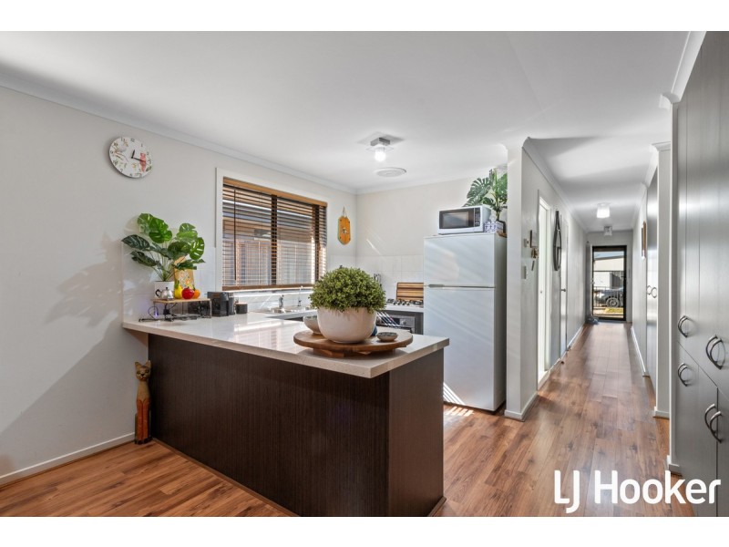 9 Riesling Crescent, Andrews Farm SA 5114