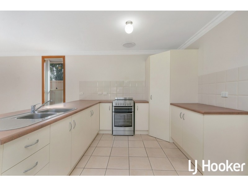 8/16 Birkett Street, Evanston SA 5116