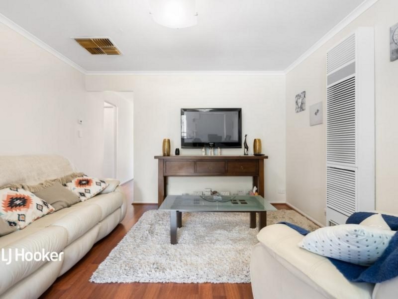 32 Angas Avenue, Evanston Park SA 5116