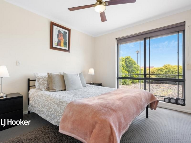 32 Angas Avenue, Evanston Park SA 5116