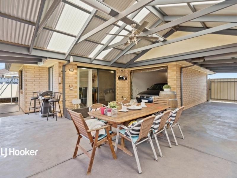 32 Angas Avenue, Evanston Park SA 5116