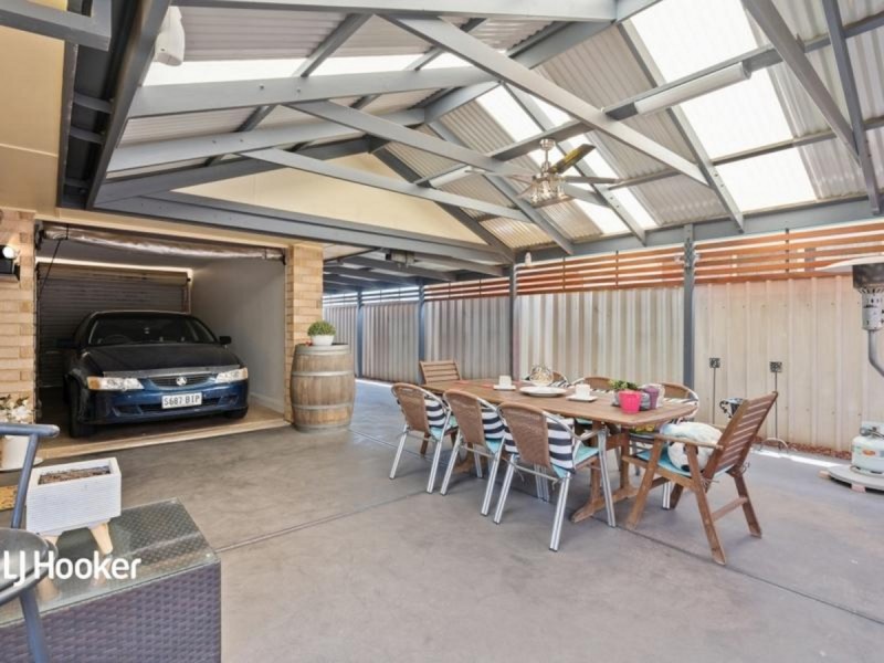 32 Angas Avenue, Evanston Park SA 5116