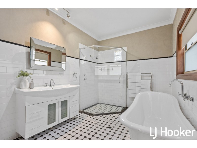 31 Murray Street, Greenock SA 5360