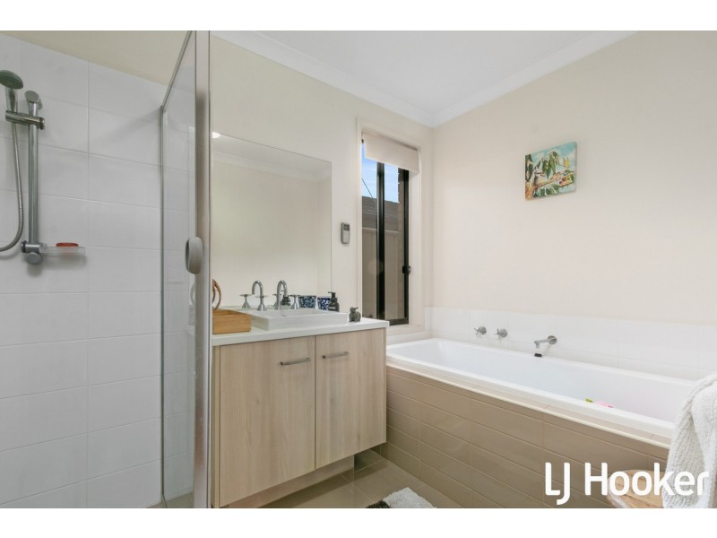 23 Kinross Avenue, Burton SA 5110