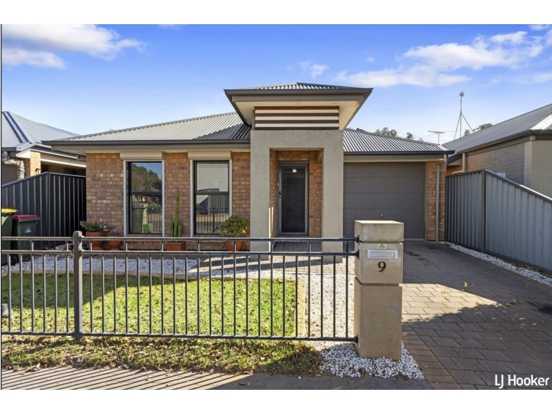 9 Riesling Crescent, Andrews Farm SA 5114