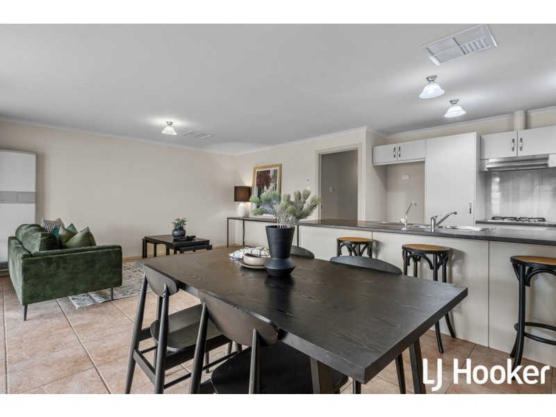 55 Railway Crescent, Evanston SA 5116
