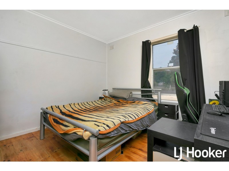 23 Stakes Crescent, Elizabeth Downs SA 5113
