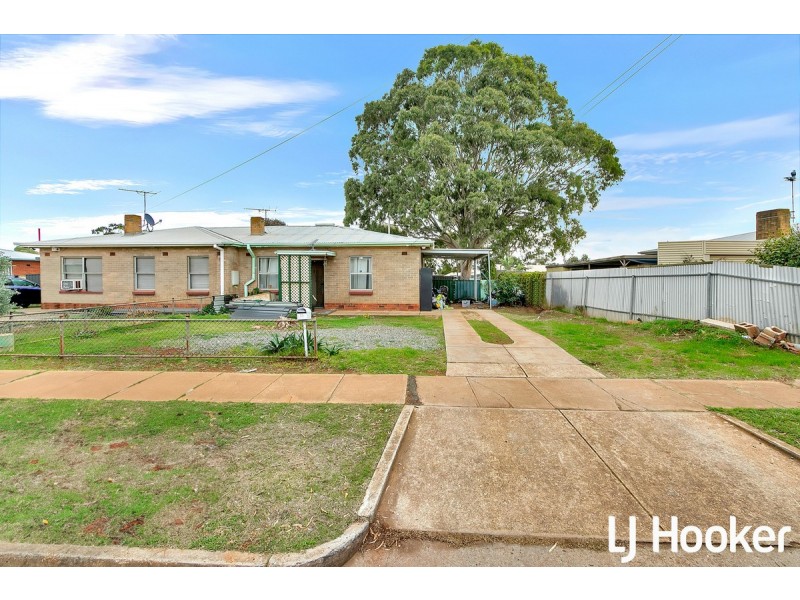 23 Stakes Crescent, Elizabeth Downs SA 5113