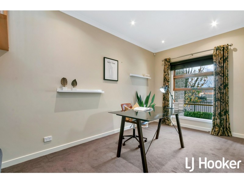 3 Roxburgh Crescent, Blakeview SA 5114