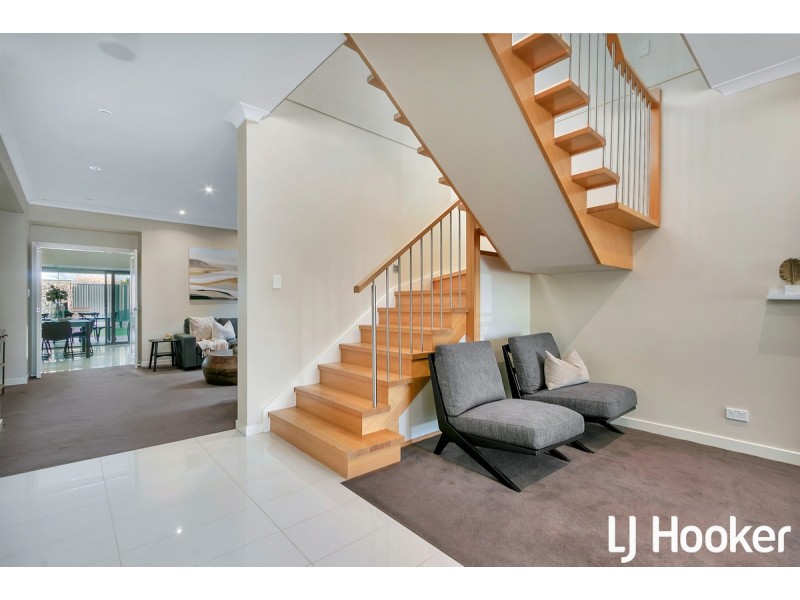 3 Roxburgh Crescent, Blakeview SA 5114