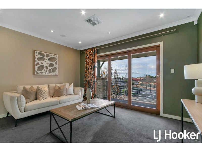 3 Roxburgh Crescent, Blakeview SA 5114