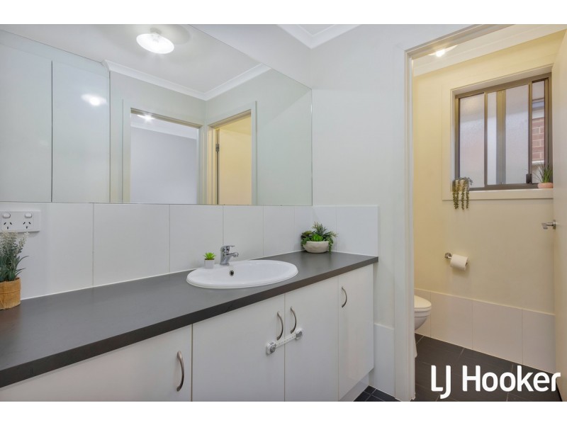 11 Felicia Avenue, Salisbury Downs SA 5108