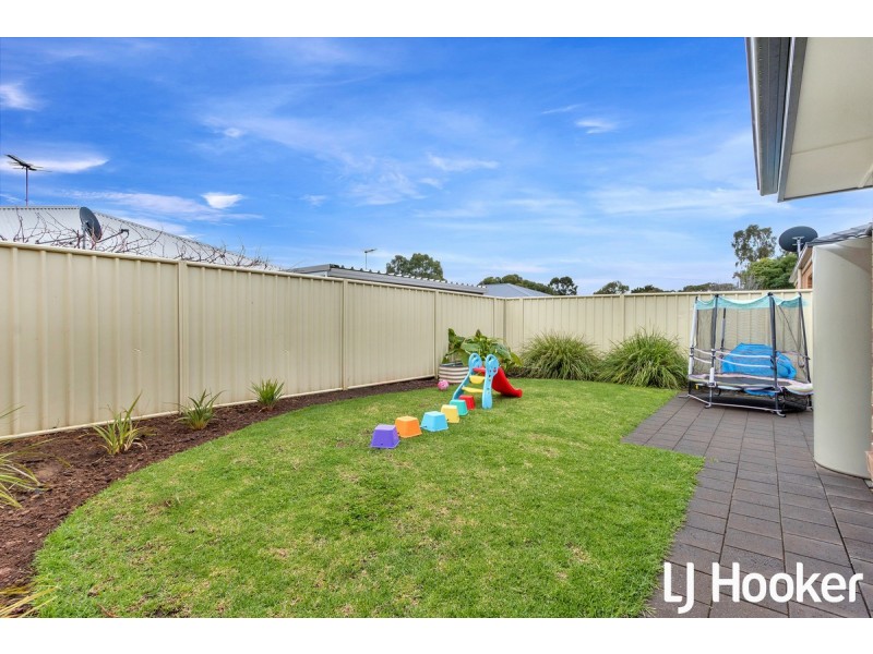11 Felicia Avenue, Salisbury Downs SA 5108