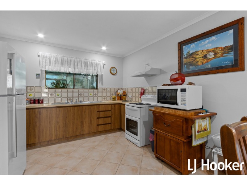 4 Seventh Street, Morgan SA 5320