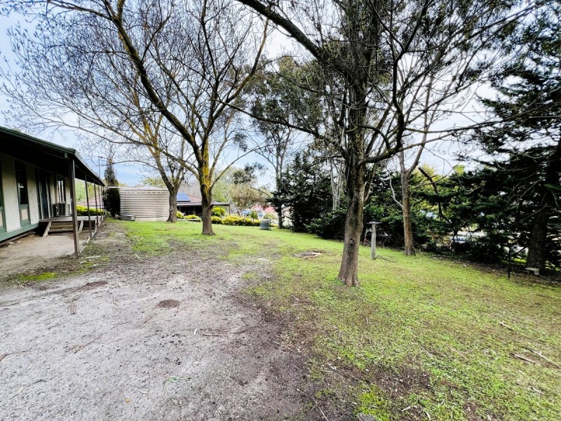6 Queen Street, Williamstown SA 5351
