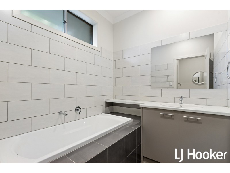 11 Brown Street, Willaston SA 5118