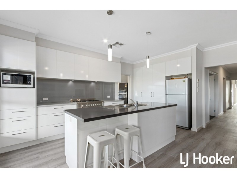 11 Brown Street, Willaston SA 5118