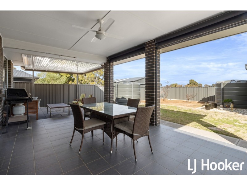 11 Brown Street, Willaston SA 5118