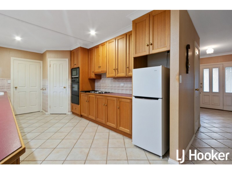 27 Bright Street, Willaston SA 5118