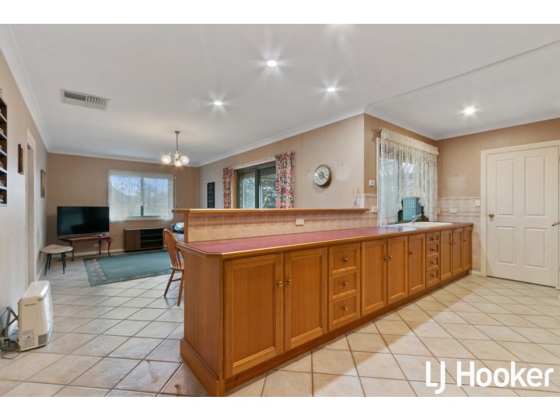 27 Bright Street, Willaston SA 5118
