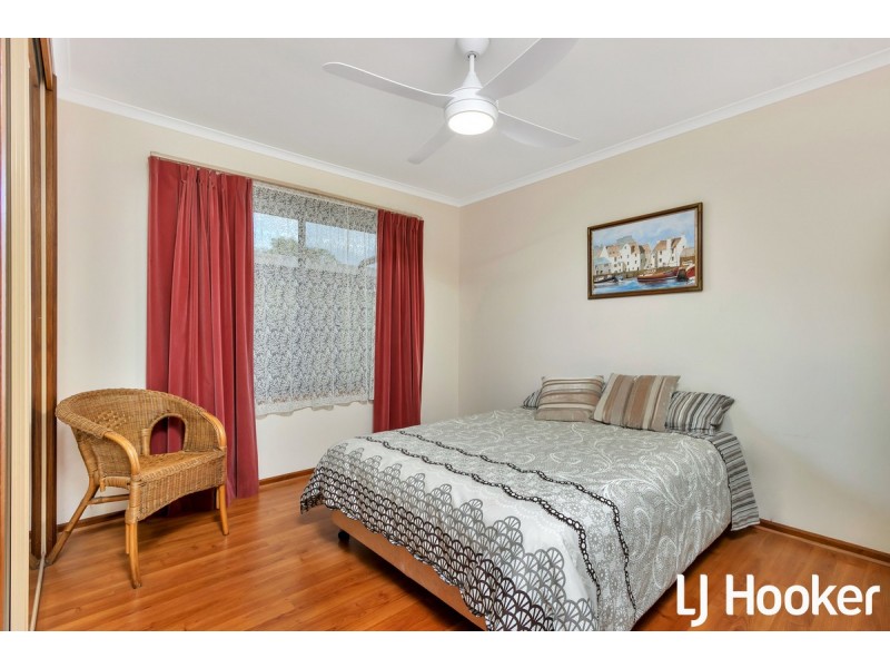 4 Arlington Close, Salisbury Heights SA 5109