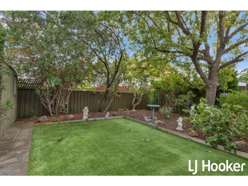 4 Arlington Close, Salisbury Heights SA 5109