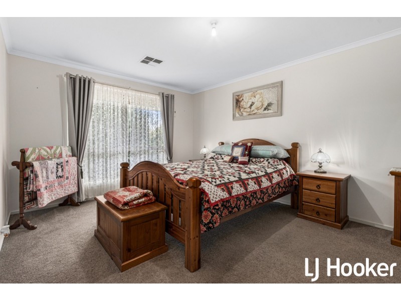 12 Horseshoe Drive, Roseworthy SA 5371
