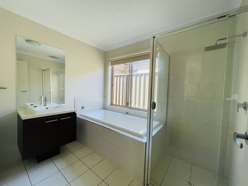 17 St Georges Way, Blakeview SA 5114