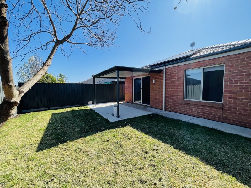 17 St Georges Way, Blakeview SA 5114