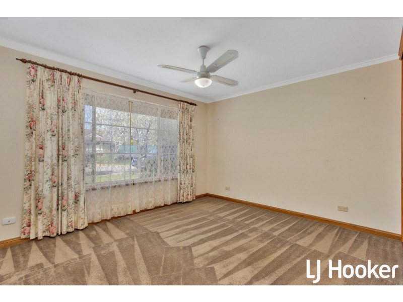 1 Bennett Street, Evanston Gardens SA 5116