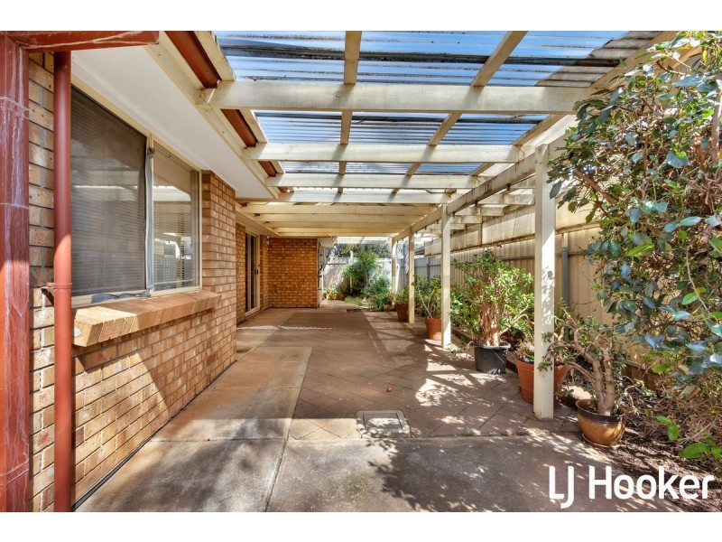 1 Bennett Street, Evanston Gardens SA 5116