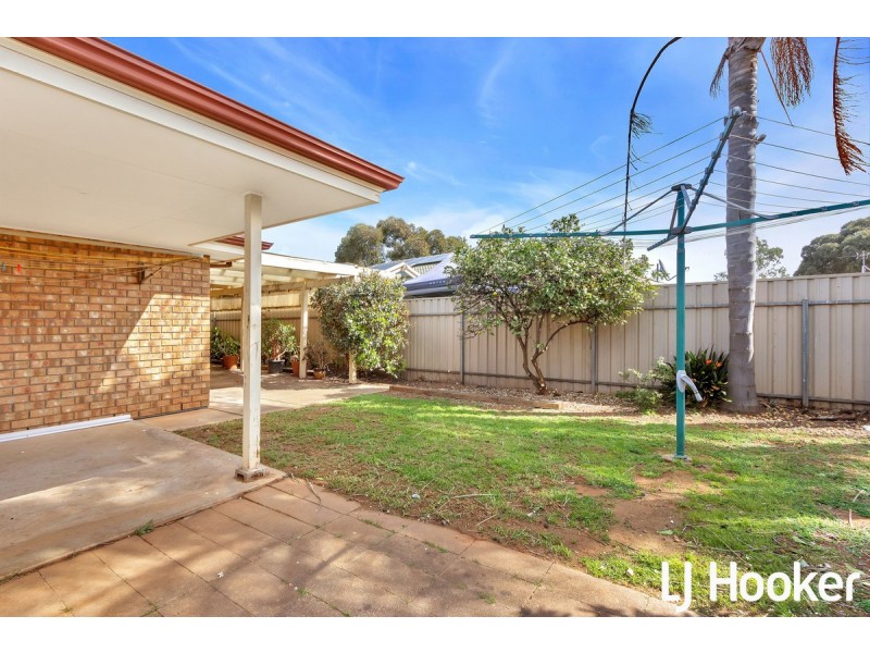 1 Bennett Street, Evanston Gardens SA 5116