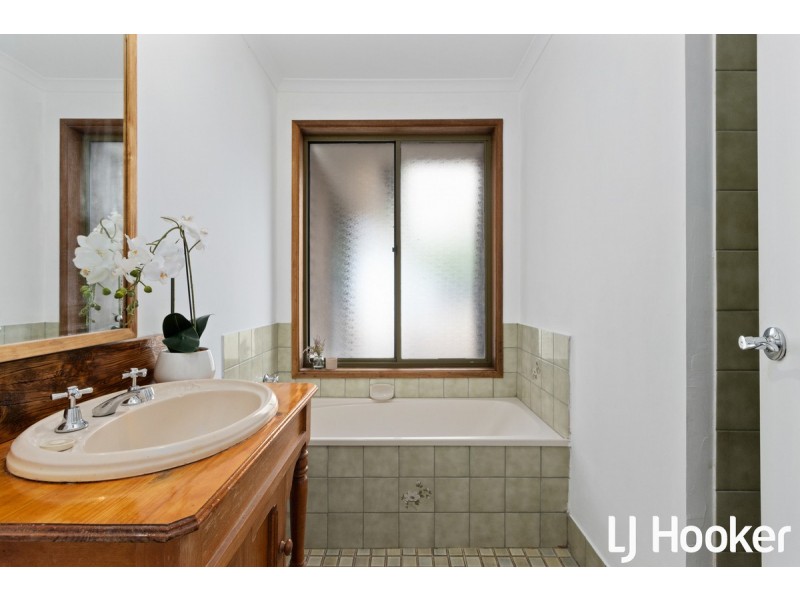 32 Delamere Drive, Paralowie SA 5108