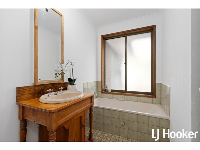 32 Delamere Drive, Paralowie SA 5108