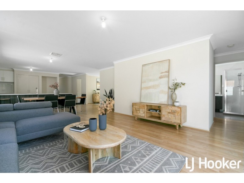 18 Nybo Court, Munno Para West SA 5115