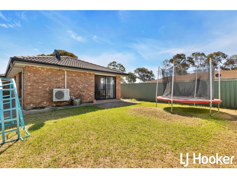 24 Tangarine Court, Munno Para West SA 5115
