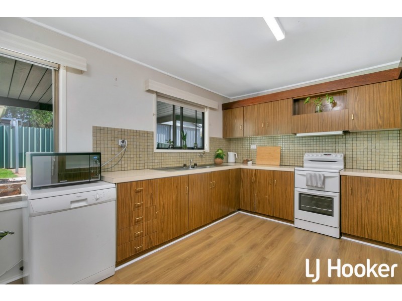 15 Bevan Street, Greenock SA 5360