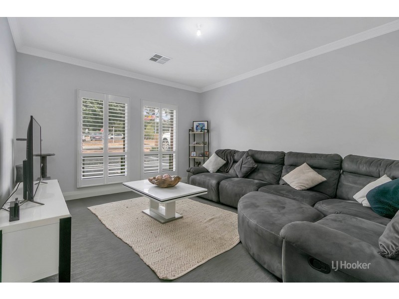 42 Hutchinson Road, Gawler East SA 5118