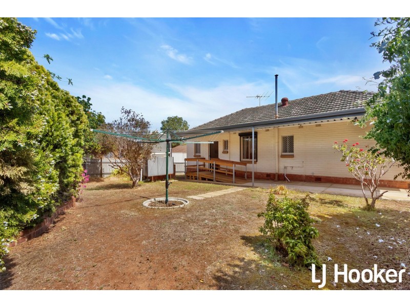 106 Halsey Road, Elizabeth East SA 5112