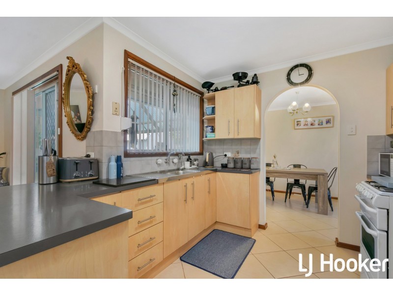 77 Magdalena Crescent, Paralowie SA 5108