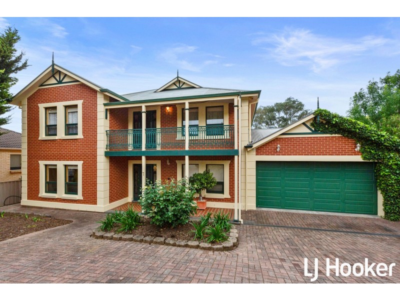 7 Coachwood Drive, Aberfoyle Park SA 5159