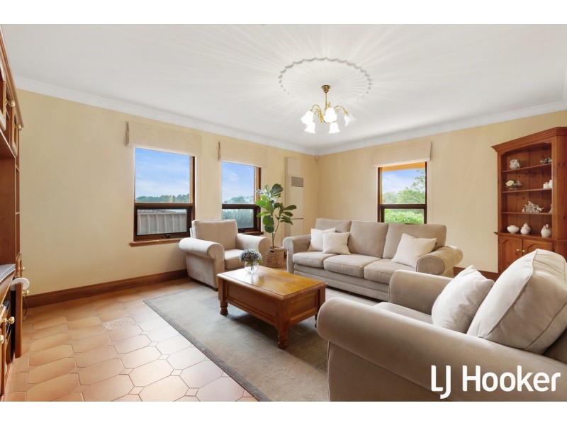 7 Coachwood Drive, Aberfoyle Park SA 5159