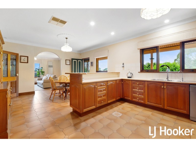 7 Coachwood Drive, Aberfoyle Park SA 5159