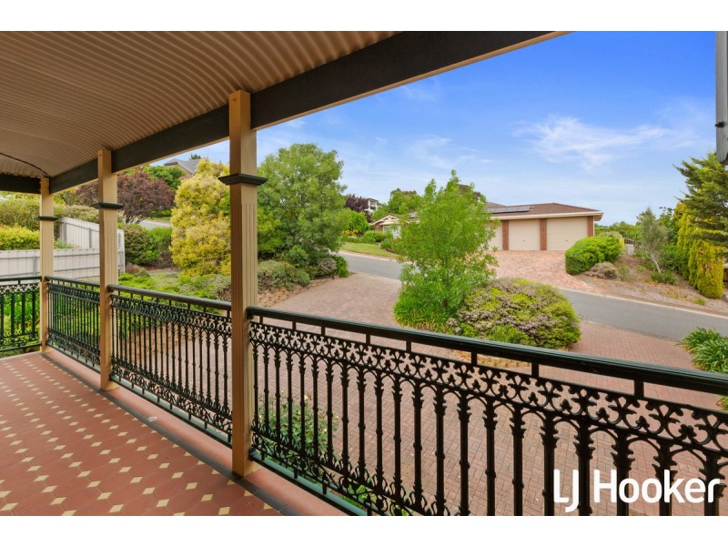 7 Coachwood Drive, Aberfoyle Park SA 5159