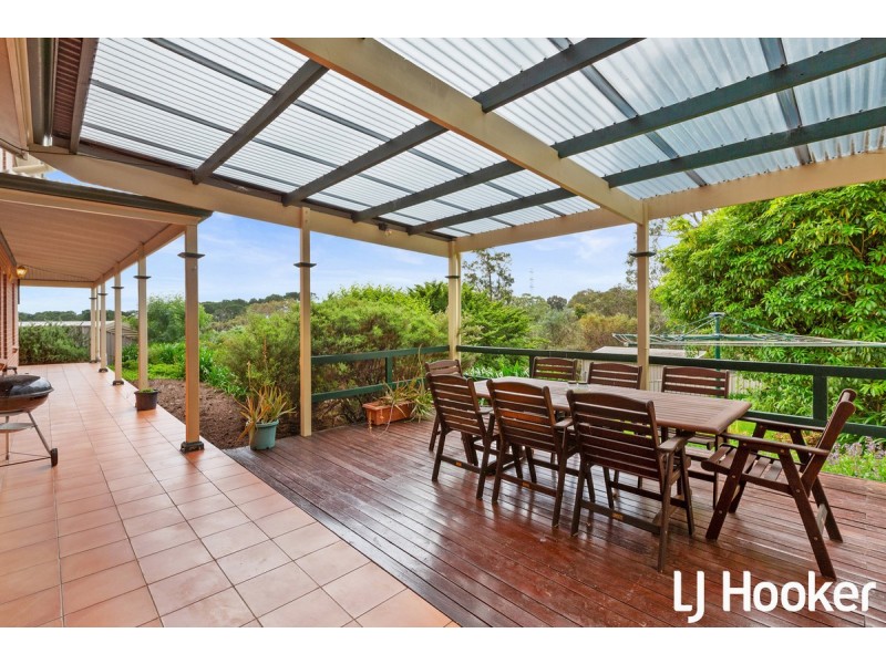 7 Coachwood Drive, Aberfoyle Park SA 5159