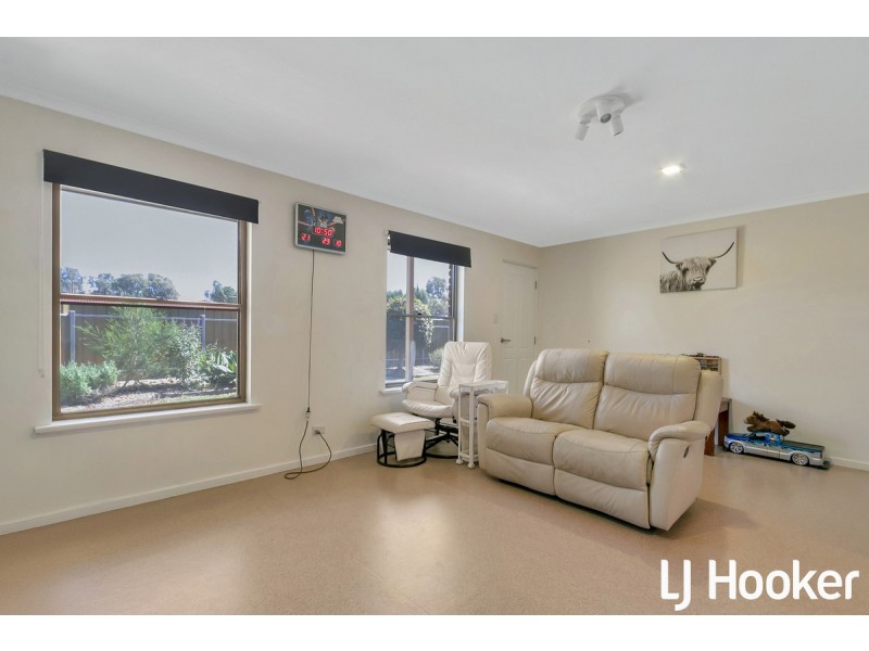 1/4 Ayling Street, Willaston SA 5118