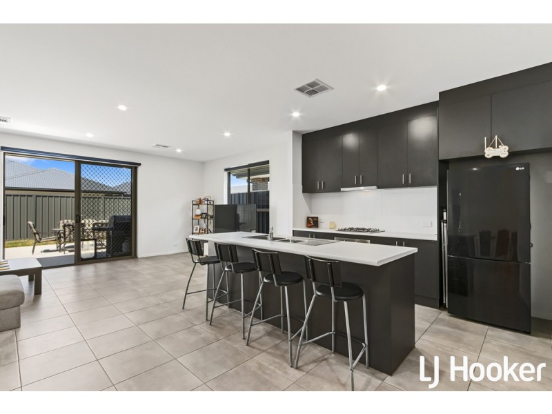 3 Antonio Circuit, Angle Vale SA 5117