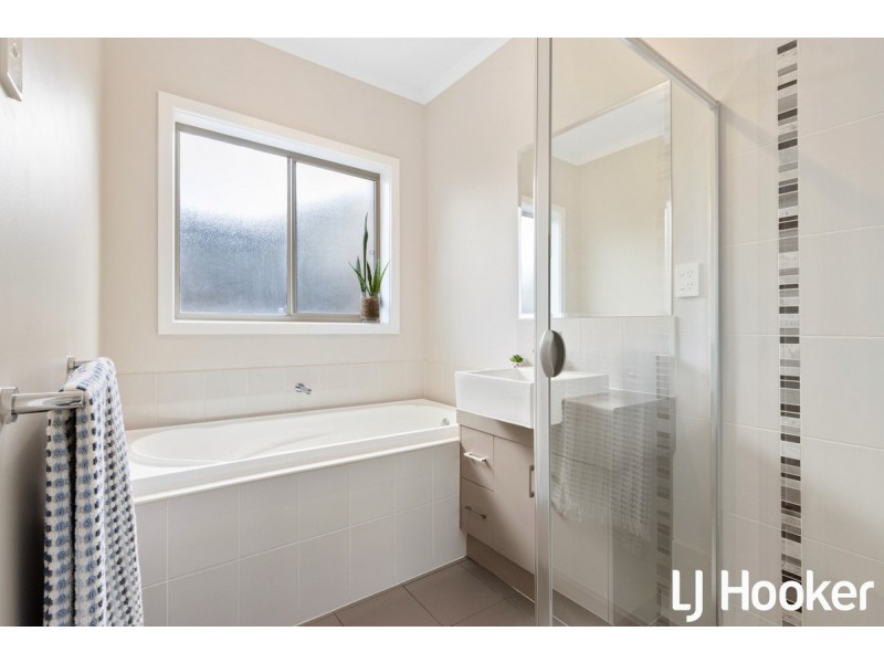 5 Allen Court, Evanston Gardens SA 5116